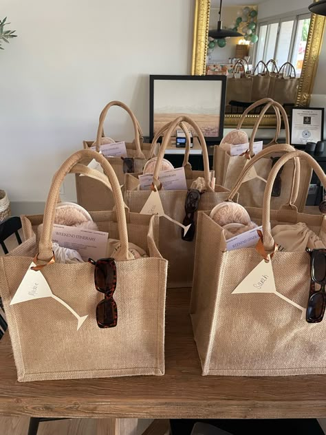 Non Cheesy Bachelorette Party Ideas, Timeless Bachelorette Party, Beach Bag Bachelorette Party Favors, Bridal Party Gift Bags, Miami Bachelorette Gift Bags, Bachelorette Beach Aesthetic, Bachelorette Welcome Gifts, Batchloret Gifts Ideas, Bride Bag For Bachelorette Party