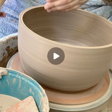 129 likes, 10 comments - catscratchceramics_llc op May 2, 2020: "I want to show you all my process more often! This guy will be a mixing bowl for my mom! 🤫 I used about 6 lbs of stoneware Expect to..." Pottery Videos, For My Mom, This Guy, Mixing Bowl, My Mom, See More, Stoneware, I Want, Bowl