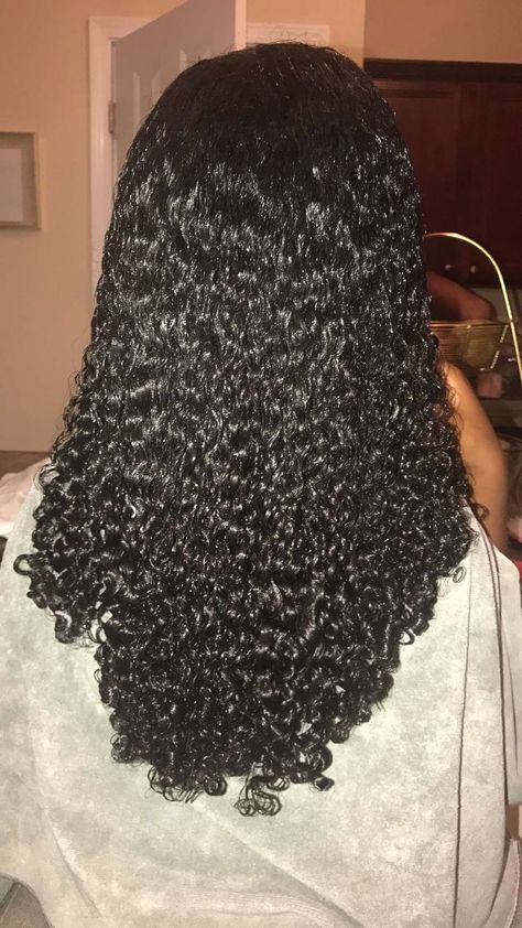 Long Afro Curly Hair, Curly Natural Hair Black Women, Long Hair Natural Curls, Long 3c Curls, Back To School Hairstyles Curly, Hairstyles Mini Twist, Long 3c Hair, School Hairstyles Curly, Long Coily Hair