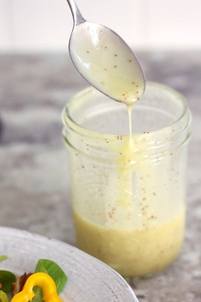 Sweet Onion Dressing Recipe, Onion Dressing Recipe, Sweet Onion Dressing, Sweet Onion Sauce, Vinaigrette Dressing Recipe, Salad Dressing Recipes Homemade, Honey Mustard Dressing, Fresh Salad, Vidalia Onions