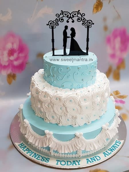 Customized Wedding Reception cake by Sweet Mantra - Customized 3D cakes Designer Wedding/Engagement cakes in Pune - http://cakesdecor.com/cakes/329611-customized-wedding-reception-cake Cake For Reception Party, Cakes For Reception, Cakes For Marriage, Reception Cakes Wedding, 3 Kg Cake Design, Cake For Reception, New Model Wedding Cake, Anniversary Cake 2 Tier, 2 Tier Engagement Cake Ideas