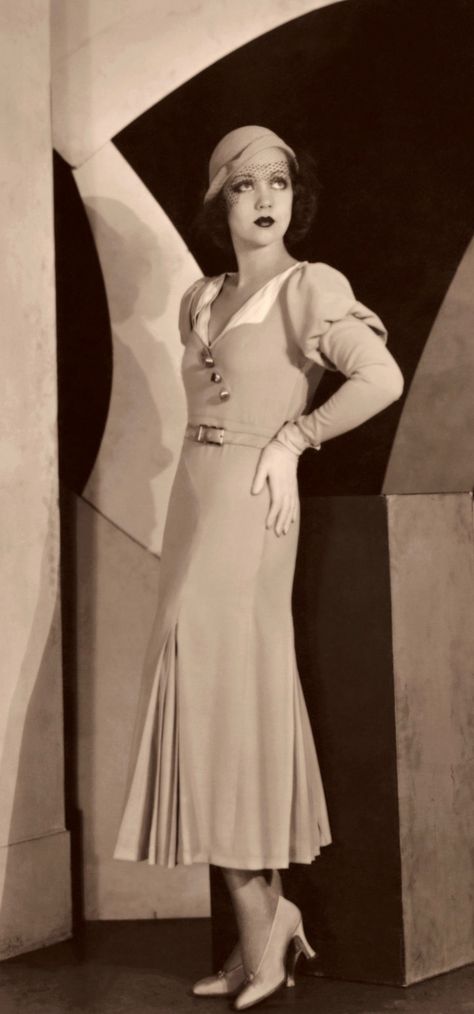 1930s 1930a Fashion, 1930 Fashion Women Dresses, 1920 1930 Fashion, 1930s Fashion Magazine, Early 1930s Fashion, 1930s Womens Fashion, 1930s Model, 1930 Women, 1930s Costume