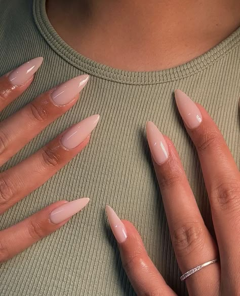 Simple Summer Nails Stiletto, Almondetto Nails, Nails Long Almond, Long Almond Nails, Bare Nails, Press On Nails Long, Long Almond, Work Nails, Nails Set