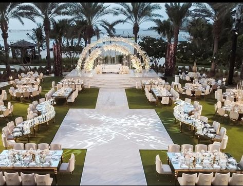 Wedding Outdoor Decoration Elegant, Wedding Beach Reception Ideas, Small Fancy Wedding Ideas, Luxury Outdoor Wedding Reception, Wedding Ceremony Structure, Luxury Wedding Decor Outdoor, Punta Cana Wedding Venues, Elegant Wedding Venue Ideas Outdoor, Outdoor Wedding Reception Ideas Elegant