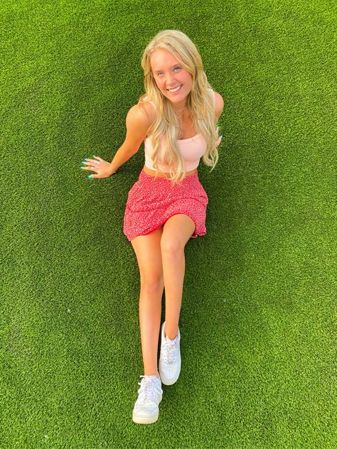 #photography #photooftheday #photoshoot #photoshootideas #photosbykatelynbell #green #grass #turf #poses #poseideas #outfit #summer #outfitideas #outfitoftheday #outfitinspiration #skirt #blondehairstyles #blondehaircolor #blondhair #tan #airforce1 #pink #pinkclothes Fake Grass Photoshoot, Turf Photoshoot, Photoshoot Aesthetic, Fake Grass, Bff Photoshoot Poses, Men Photoshoot, Bff Photoshoot, Camera Settings, Pink Outfits