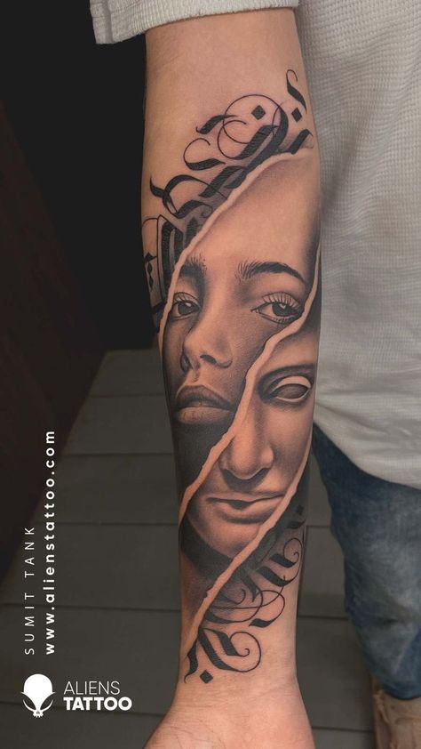 230+ Pretty Black and Grey Tattoo Designs (2023) - TattoosBoyGirl Fantasy Reality Tattoo, Realistic Tattoo Design Ideas, Realistic Tattoo Ideas, Tato Realis, Realistic Tattoo Design, Tato 3d, India Tattoo, Aliens Tattoo, Tattoo Design For Hand