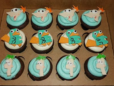 Plumeria Cake Studio: Phineas, Ferb, and Perry the Platypus Cupcakes Perry Platypus, Phineas And Ferb Perry, Vanilla Buttercream Icing, Phineas E Ferb, Disney Desserts, Disney Tv, Phineas Y Ferb, Perry The Platypus, Edible Creations