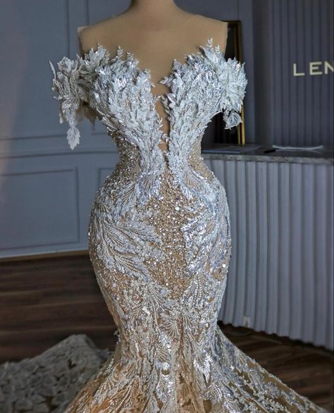 Lena Berisha, Satin Mermaid Wedding Dress, Glam Wedding Dress, Dinner Gowns, Prom Inspiration, Gorgeous Prom Dresses, Classy Dresses, Gowns Dresses Elegant, Senior Prom Dresses