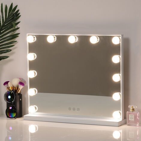 Makeup Bord, Estilo Kitsch, Bulb Mirror, Hollywood Vanity Mirror, Hollywood Lights, Interior Led Lights, Hollywood Mirror, Mirror With Led Lights, Dressing Mirror