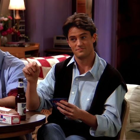 Matthew Perry Friends, Chaning Tatum, Chandler Friends, Matt Leblanc, David Schwimmer, Friends Cast, Friends Moments, Chandler Bing, Matthew Perry