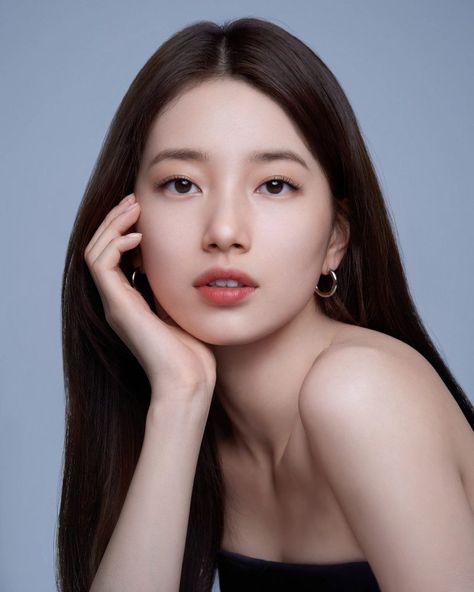 Bae Suzy Profile and Facts (Updated!) Suzy Bae Photoshoot, Bae Suzy Photoshoot, Suzy Photoshoot, Suzy Drama, Suzy Instagram, Korean Lipstick, Bright Clothes, 얼굴 드로잉, Kpop Profiles