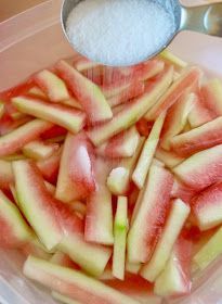 Savory Moments: Candied watermelon rind Watermelon Peel Candy, Candied Watermelon Rind, Candied Watermelon Rind Recipe, Watermelon Rind Candy Recipe, Watermelon Curry, Candied Watermelon, Kohlrabi Fritters, Watermelon Rind Preserves, Watermelon Rind Recipes