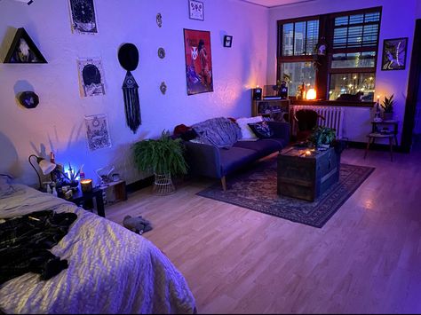 Dr Waiting Room, Chill Room, Future Apartment Decor, Bedroom Setup, The Apocalypse, Apartment Decor Inspiration, Dreamy Room, Dream Room Inspiration, Dream Apartment