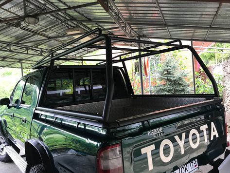 Hilux Mods, Truck Roof Rack, Adventure Vehicle, Rack Retro, Toyota Pickup 4x4, Toyota Tacoma 4x4, Tacoma 4x4, Toyota Tacoma Double Cab, Camper Shells