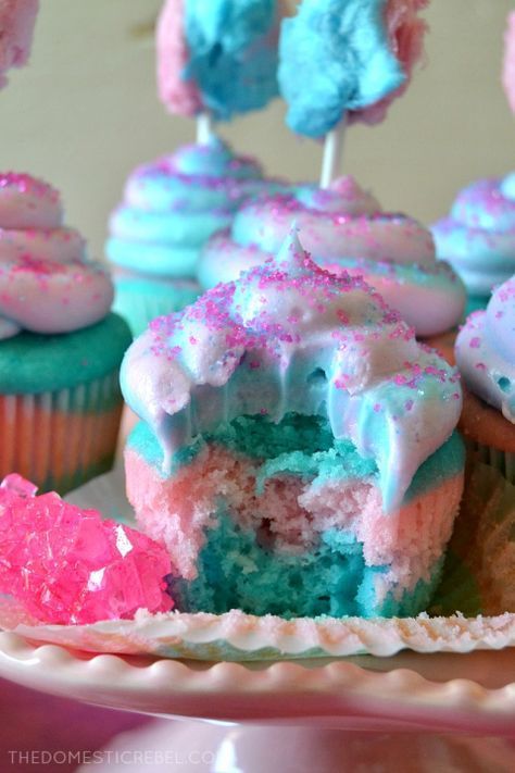 Pastel Cotton Candy, Cupcakes For Kids, Cotton Candy Cupcakes, Candy Cupcakes, Unique Cupcakes, Candy Pop, Cupcake Flavors, Cupcakes Decoration, So Delicious