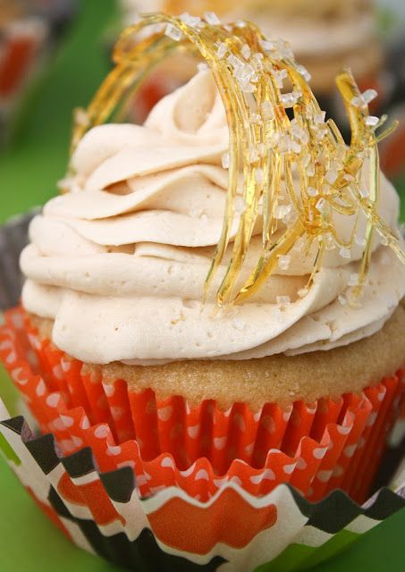 Carmel Cupcakes, Cupcakes Pretty, Cupcakes Amor, Baked Items, Brown Sugar Cakes, Salted Caramels, Salted Carmel, Salted Caramel Cupcakes, Caramel Cupcakes