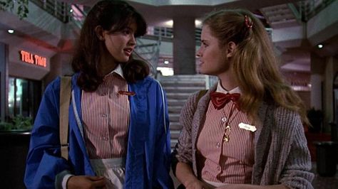 Phoebe Cates Fast Times, Amy Heckerling, Robert Lindsay, Fast Times At Ridgemont High, Jennifer Jason Leigh, 80’s Aesthetic, 80s Outfits, Forest Whitaker, Phoebe Cates