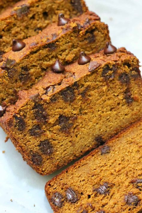 Almond Flour Pumpkin Bread (Gluten Free!) - Hummusapien Essen, Almond Flour Pumpkin Loaf, Almond Pumpkin Bread, Almond Flour Pumpkin Bread Recipes, Almond Flour Pumpkin Banana Bread, Healthy Pumpkin Bread Almond Flour, Pumpkin Bread With Almond Flour, Almond Flour Pumpkin Bread, Almond Flour Pumpkin