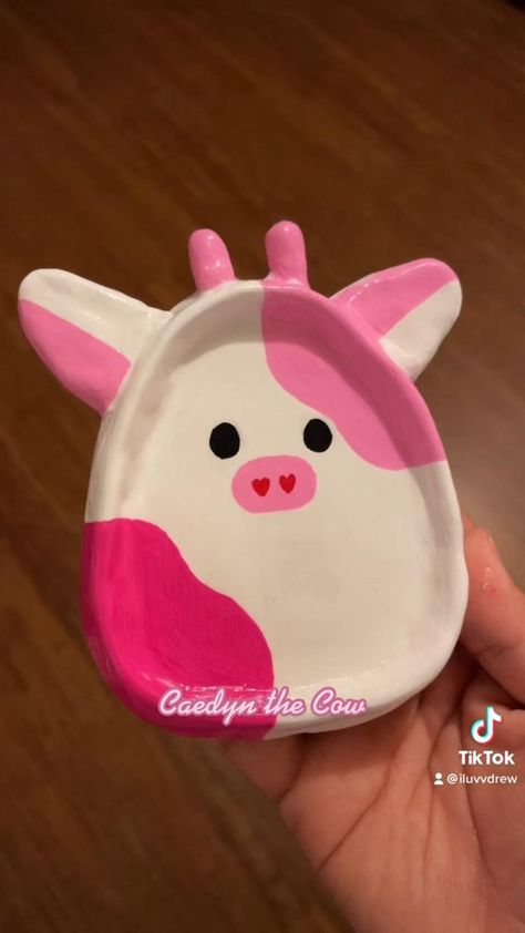 Squishmallow Caedyn inspired clay tray 💗💗 in 2022 | Clay crafts, Clay art projects, Diy clay crafts Clay Art For Kids, Clay Tray, Crafts Clay, Easy Clay Sculptures, Kids Clay, Diy Air Dry Clay, Sculpture Art Clay, Pinterest Diy Crafts, Clay Diy Projects