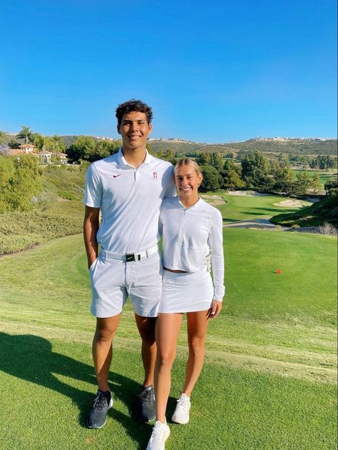 Golf Gf Outfits, Couple Golf Outfits, Matching Golf Outfits Couples, Golf Girlfriend Outfit, Top Golf Outfit, Golf Couple, Golf Girlfriend, White Golf Skirt, Couple Date Ideas