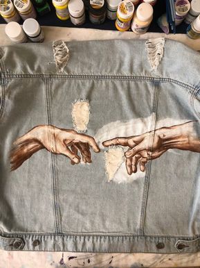 Michelangelo Creation Of Adam, Painted Clothes Diy, Custom Denim Jacket, Hand Painted Denim Jacket, Denim Art, Painted Denim Jacket, Painted Jacket, Diy Jacket, Unique Jackets