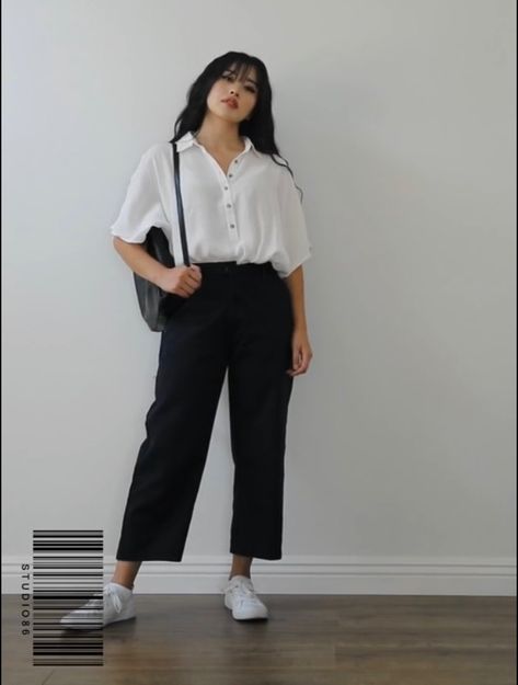 Korean Office Outfit Plus Size, Cute Dressup Ideas, Korean Casual Outfits Plus Size, Simple Office Outfit Plus Size, Business Casual Style Plus Size, Edgy 30s Fashion, Curvy Korean Fashion, Business Casual Summer Plus Size, Mid Size Asian Fashion