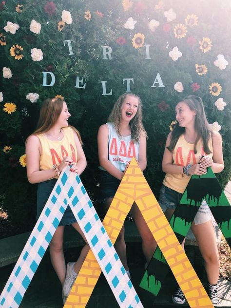 WSU Tri Delta 2018 Wizard of Oz Bid Day Wizard Of Oz Bid Day Theme, Wizard Of Oz Bid Day, Tri Delta Bid Day, Sorority Themes, Recruitment Themes, Sorority Bid Day, Bid Day Themes, Tri Delta, Sigma Alpha