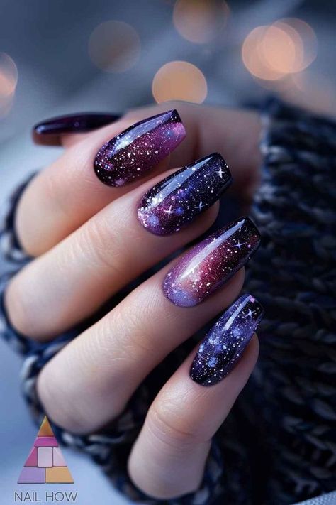 Galaxy Wedding Nails, Nail Galaxy Design, Dark Blue Purple Nails, Cosmic Nail Designs, Purple Celestial Nails, Pink Galaxy Nails, Cat Eye Galaxy Nails, Galaxy Nails Designs, Dark Blue Nails With Stars