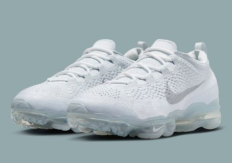 $168 + free shipping (20% OFF) Vapormax Nike, Calorie Workout, Shoe Hacks, Shoes Hack, Vapormax Flyknit, Nike Vapormax, Chanel Perfume, Air Vapormax, Nike Air Vapormax