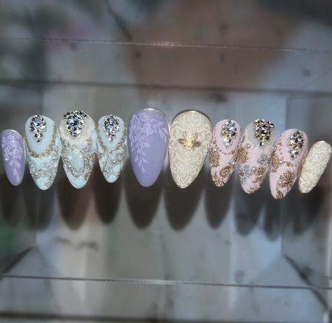 Intricate princess nails by vivxue Regency Era Inspired Nails, Bridgerton Inspired Nails Ideas, Royal Nail Art, Bridgerton Themed Nails, Princess Core Nails, Purple Princess Nails, Penelope Featherington Nails, Fairy Wedding Nails, Bridgerton Nails Design