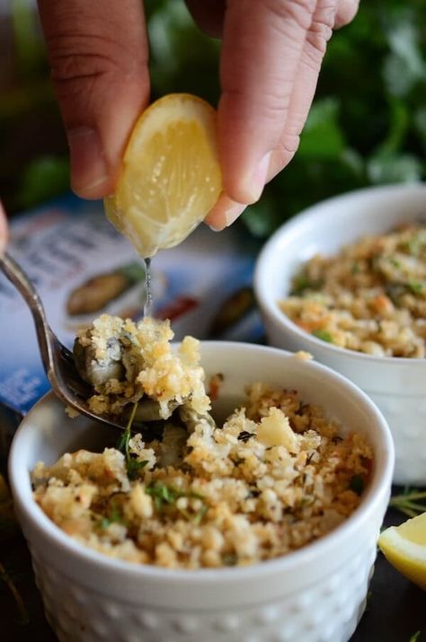 Herbed Baked Oysters with a crispy parmesan breadcrumb topping! Baked Oyster Recipes, Oyster Bake, Canned Oysters, Baked Oysters, Seafood Appetizers Easy, The Novice Chef, Novice Chef, Smoked Oysters, Oyster Recipes