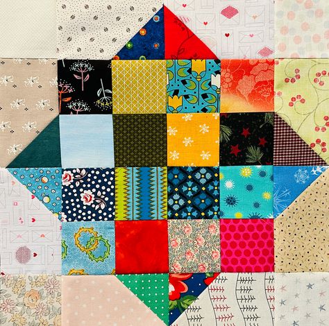 Scrap Quilt Secrets: #1 » Stash Bandit Stash Bandit, American Patchwork And Quilting, Star Silhouette, Scrap Ideas, Scrap Quilt, Scrappy Quilt, Quilt Guild, Scrappy Quilts, The Blocks