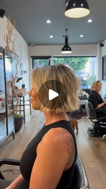 Kort Bob, Hair Change, Chin Length Haircuts, Bob Hairstyles For Thick, Choppy Bob Hairstyles, Chin Length Hair, Bob Hairstyles For Fine Hair, Short Hair Tutorial, Hair Straight