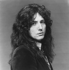 David Coverdale, Metal Tattoo, Beautiful Snakes, Power Metal, Robert Plant, Rock Legends, Long Hair Styles Men, Metal Music, Freddie Mercury