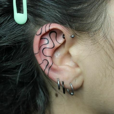 Fire Ear Tattoo, Lines On Ear Tattoo, Wave Ear Tattoo, Inside Of Ear Tattoo, Swirl Ear Tattoo, Tattooed Ear, Cool Ear Tattoos, Ear Tattoo Inner Men, Ear Tattoo Design For Men