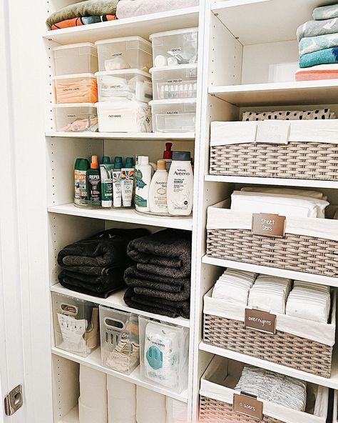 Top 24 Large Linen Closet Organization Strategies for Modern Homes - placeideal.com Pantry Linen Closet Combo, Large Linen Closet Ideas, Laundry Linen Closet Combo, Large Linen Closet Organization, Farmhouse Linen Closet, Linen Storage Closet, Laundry Room Linen Closet, Linen Closet Bathroom, Linen Closet Organization Hallway