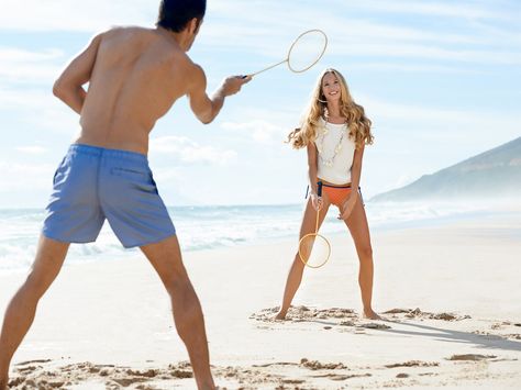 I wish I could play badminton down at the beach.     Just a bit too windy!! Badminton Background, Beach Summer Wallpaper, Play Badminton, Beauty Fotografie, Racquet Sports, Could Play, Summer Sports, Fun Summer, Beach Fun