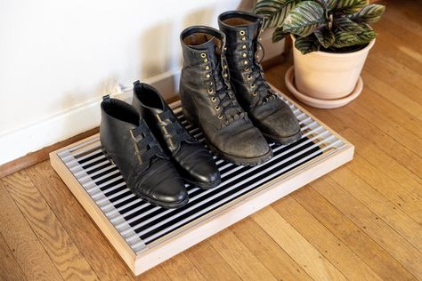 Boot Tray Ideas, Diy Boot Tray, Shoe Tray, Vertical Shoe Rack, Pegboard Storage, Boot Tray, Diy Shoe Rack, Shoe Shelves, Tray Ideas