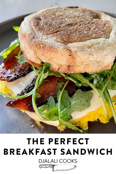 Breakfast Sandwich With Arugula, Cream Cheese Breakfast Sandwich, Cafe Breakfast Sandwich Ideas, Arugula Breakfast Sandwich, Healthy Bacon Egg And Cheese Sandwich, Egg Breakfast Sandwich Ideas, Bacon And Egg Breakfast Sandwich, Egg Bacon Cheese Sandwich, Eggs Arugula Breakfast