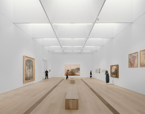 Gallery of Beyond Artificial Lighting: Museums Exploring the Benefits of Daylight - 10 Art Gallery Entrance, Museum Ceiling, Gallery Ceiling, Museum Interior Design, Art Gallery Interior Design, Smart Factory, Art Galleries Architecture, Museum Interior, Museum Lighting