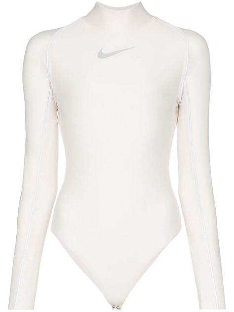 Nike X Ambush NRG stretch bodysuit - White Nike X Ambush, Stile Hijab, Compression Shirts, Mode Zara, Compression Shirt, Sport Bh, Dream Clothes, White Nikes, Pretty Outfits