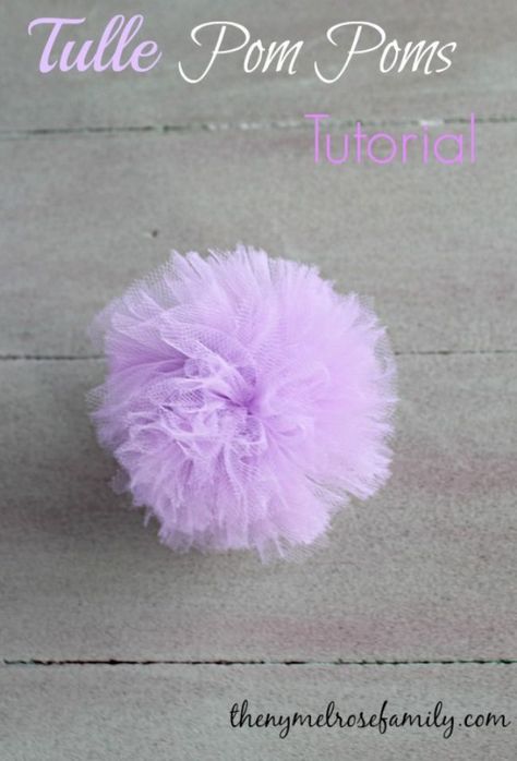 Tulle Projects, Diy Tulle, Tulle Poms, Diy Bows, Pom Pom Crafts, Fairy Wands, Gift Toppers, Christmas Packaging, Magic Wand