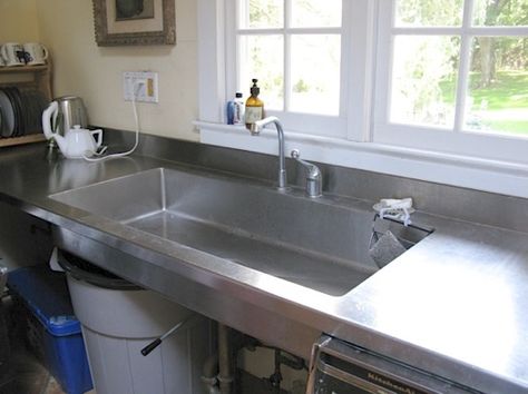 sink as work surface, designed by a cook Commercial Kitchen Sink In Home, Seamless Backsplash, Shallow Sink, Stainless Steel Kitchen Counters, Free Standing Kitchen Sink, Pizza Pub, Commercial Kitchen Sink, Steel Countertops, No Upper Cabinets