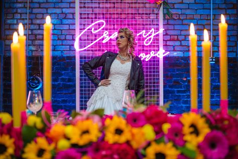 How to Rock an 80s Wedding! Styling tips and inspiration over on the blog... Photos by Your Choice Photography & Nik Bryant 80s Wedding Decor, 80s Theme Wedding, 80s Themed Wedding, 80s Wedding Theme, Wedding Unconventional, Alternative Wedding Inspiration, Neon 80s, 80s Wedding, Wedding Aesthetics