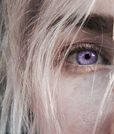 Her violet eyes, alabaster skin, and white-blonde hair were angelic. Celestial. But a lethal kind of darkness lurked beneath... Get Captivate Me, Book One of the CaptivatedSeries, FREE in KU. #AmReading #BookLovers #Bibliophile #BookAddict #Ebook #Books #Bookshelf #sjpierce #CaptivateMe #Captivated Series #ForFansof #Twilight #HouseofNightSeries #HouseofNight Heroes Of Olympus, Vicious Ve Schwab, Bob Black, Low Lights Hair, Gray Eyes, Fantasy Aesthetic, Purple Eyes, Throne Of Glass, Fantasy Romance