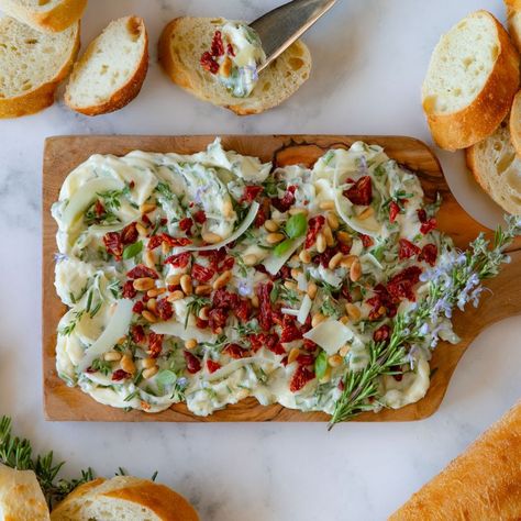 Italian Spread Parties, Italian Chacuritie Board Ideas, Dessert Grazing Board Ideas, Spicy Butter Board, Italian Butter Board, Italian Board Ideas, Chacaturie Boards, Italian Themed Charcuterie Board, Butter Board Recipes