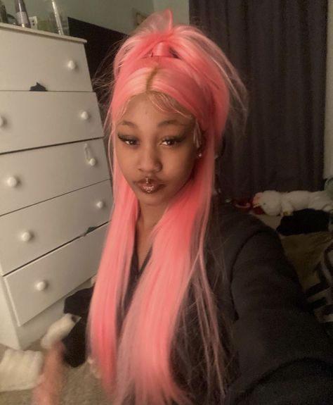 Black women Lace Front Wigs Pink, Wigs Pink, Y2k Hairstyles, Wig Straight, Dyed Hair Inspiration, Pink Wig, Face Card, Dope Hairstyles, Frontal Wig