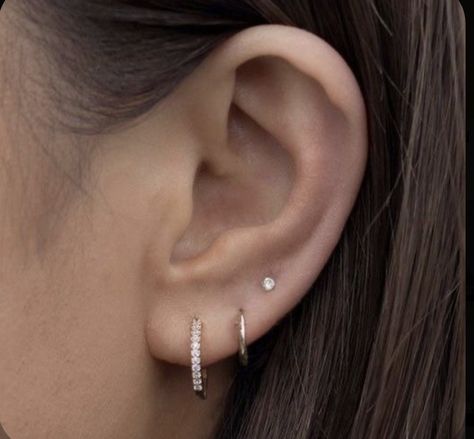 Three Pierced Earrings, Two Persings Ear, Tripple Earring Set, First Second And Third Piercing, Seconds Ear Piercing Aesthetic, Third Earlobe Piercing, Cute Piercings Ears Simple, Eat Pericing Ideas Simple, Double Piercing Earrings Ideas Silver