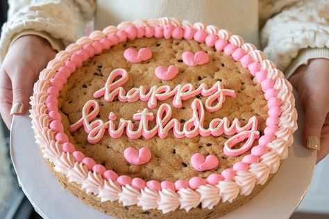 Birthday Cookie Cakes Decorated, 19th Birthday Cookie Cake, Cookie Cake Inspo Birthday, Pink Cookie Cake Birthday, Trendy Cookie Cake, Birthday Cake Cookie Cake, 20th Birthday Cookie Cake, Cookie Cake 21st Birthday, Cookie Cake For Birthday