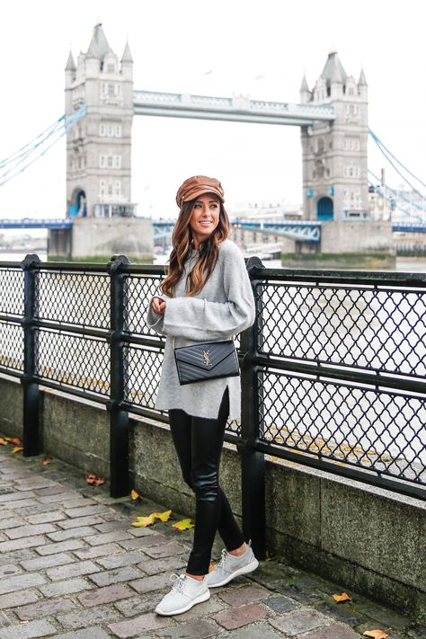 Casual Travel Outfit   Sweater Under $40 In London London Winter Outfits, London Outfit Ideas, Casual Travel Outfit, Tourist Outfit, Fall Travel Outfit, Europe Travel Outfits, Winter Travel Outfit, London Summer, Athleisure Trend